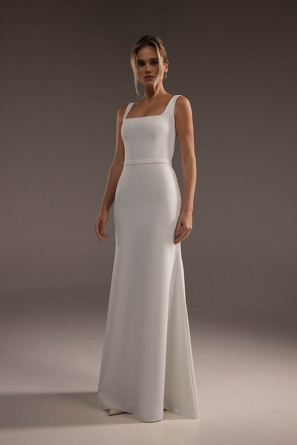 Bethany | Square neckline crepe wedding dress