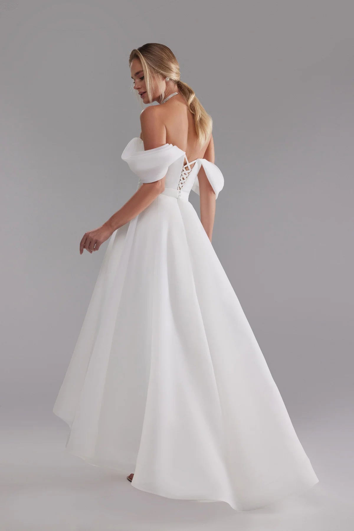 Romilda | Midi-to-floor organza bridal gown