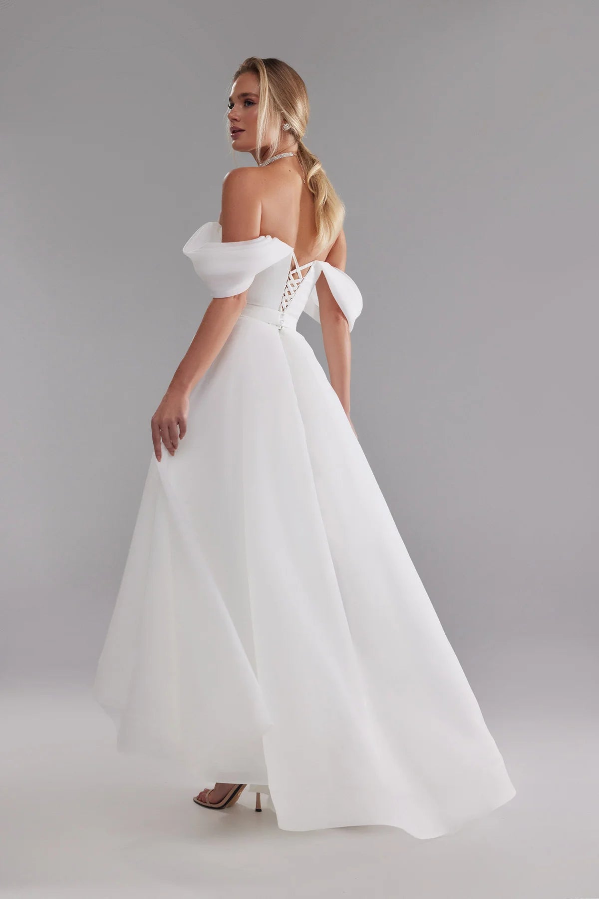 Romilda | Midi-to-floor organza bridal gown