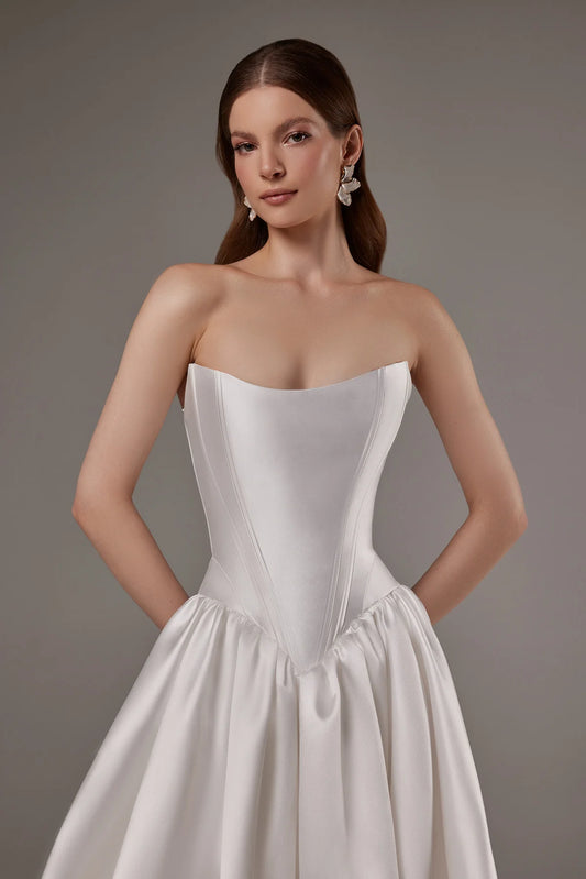 Faith with a cathedral train | Strapless ball gown with cathedral train