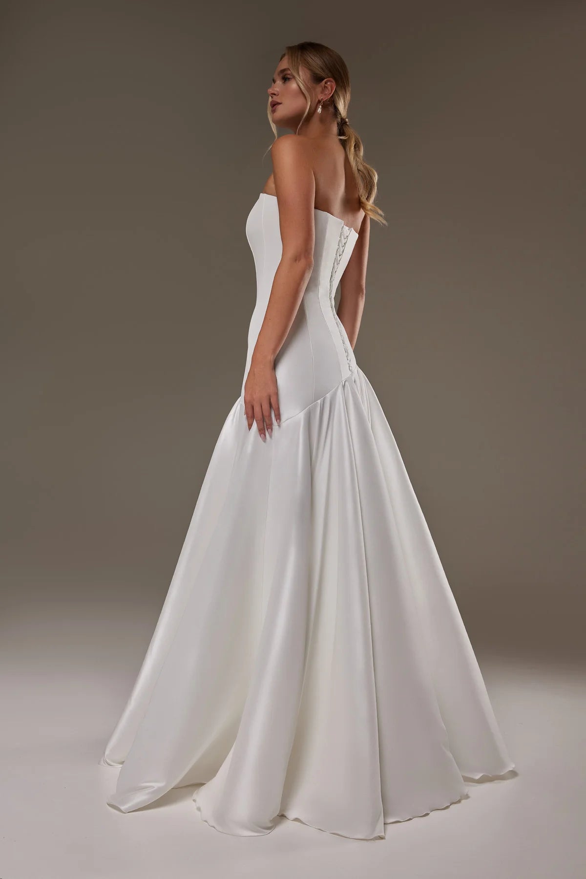 Holly | Asymmetric mikado wedding dress
