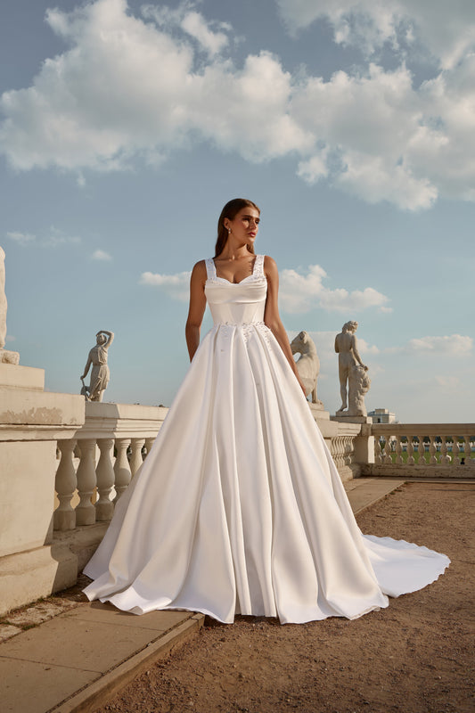 Charlotte | Satin A-Line wedding dress with square neckline