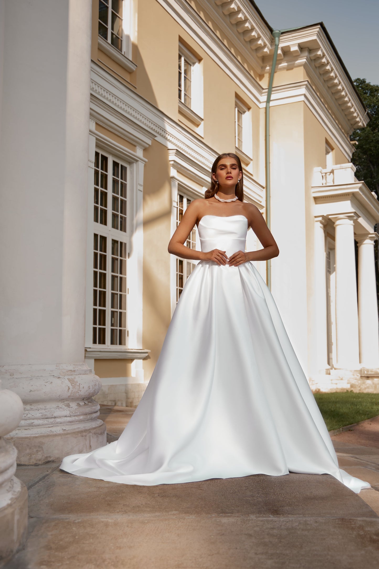 Esma | Minimalist A-line dress with a slit