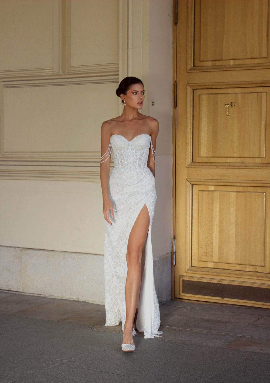 Patricia | Glamorous lace fit-and-flare dress