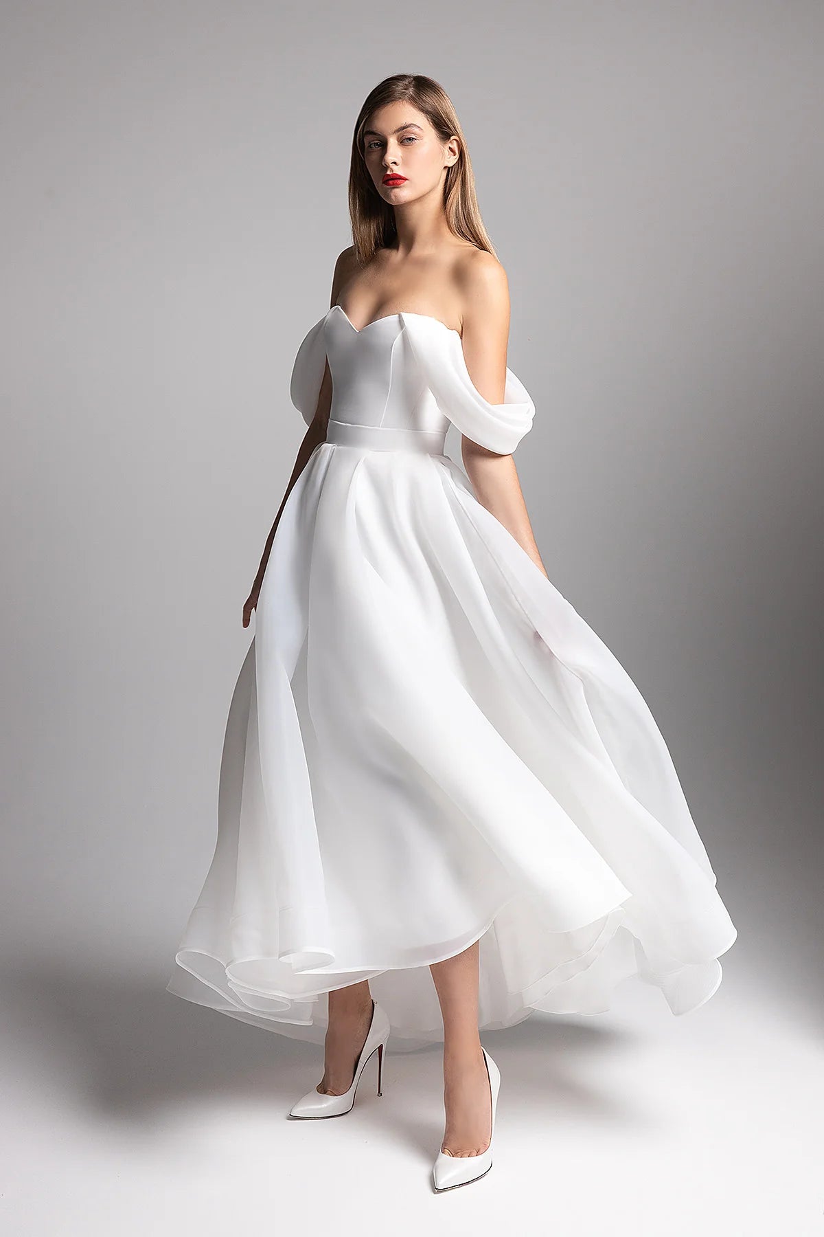 Romilda | Midi-to-floor organza bridal gown